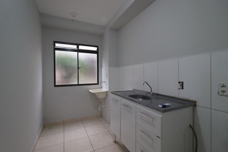 Apartamento para alugar com 1m², 2 quartos e 1 vaga Apartamento para alugar com 1m², 2 quartos e 1 vagaCozinha