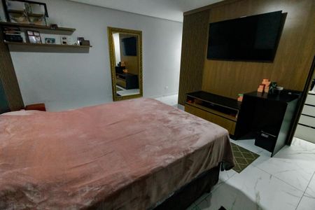 Casa de condomínio para alugar com 250m², 3 quartos e 4 vagas Casa de condomínio para alugar com 250m², 3 quartos e 4 vagasSuíte 3