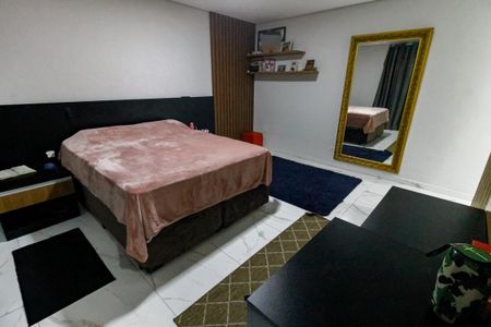 Casa de condomínio para alugar com 250m², 3 quartos e 4 vagas Casa de condomínio para alugar com 250m², 3 quartos e 4 vagasSuíte 3