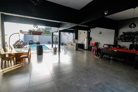 Casa de condomínio para alugar com 250m², 3 quartos e 4 vagas Casa de condomínio para alugar com 250m², 3 quartos e 4 vagasÁrea gourmet