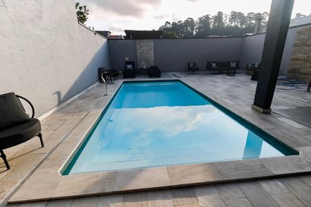 Casa de condomínio para alugar com 250m², 3 quartos e 4 vagas Casa de condomínio para alugar com 250m², 3 quartos e 4 vagasPiscina