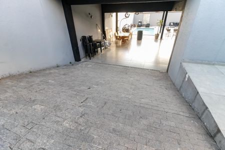 Casa de condomínio para alugar com 250m², 3 quartos e 4 vagas Casa de condomínio para alugar com 250m², 3 quartos e 4 vagasGaragem