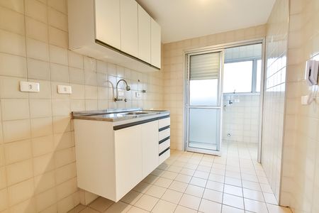 Apartamento à venda com 62m², 2 quartos e 2 vagas Apartamento à venda com 62m², 2 quartos e 2 vagasCozinha