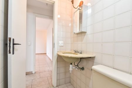 Apartamento à venda com 62m², 2 quartos e 2 vagas Apartamento à venda com 62m², 2 quartos e 2 vagasBanheiro