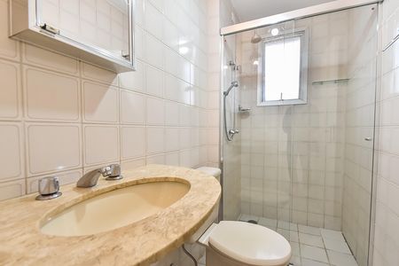 Apartamento à venda com 62m², 2 quartos e 2 vagas Apartamento à venda com 62m², 2 quartos e 2 vagasBanheiro