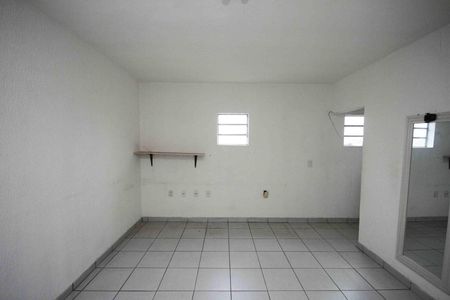 Casa à venda com 330m², 3 quartos e 6 vagas