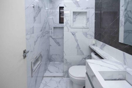 Casa à venda com 330m², 3 quartos e 6 vagas
