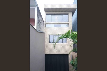 Casa à venda com 330m², 3 quartos e 6 vagas