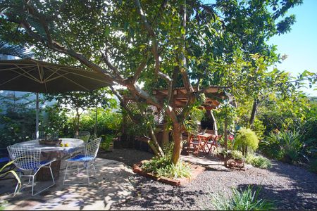 Casa à venda com 70m², 1 quarto e 6 vagasÁrea externa
