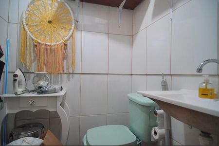 Casa à venda com 70m², 1 quarto e 6 vagasBanheiro