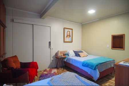 Casa à venda com 70m², 1 quarto e 6 vagasSuíte
