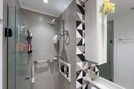 Apartamento à venda com 69m², 2 quartos e 1 vaga Apartamento à venda com 69m², 2 quartos e 1 vagaBanheiro do quarto 2