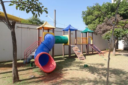 Apartamento à venda com 69m², 2 quartos e 1 vaga Apartamento à venda com 69m², 2 quartos e 1 vagaPlayground