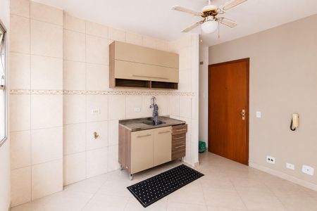 Sala - Cozinha de apartamento para alugar com 1 quarto, 25m² em Bela Vista, São Paulo