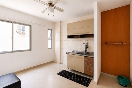 Sala - Cozinha de apartamento para alugar com 1 quarto, 25m² em Bela Vista, São Paulo
