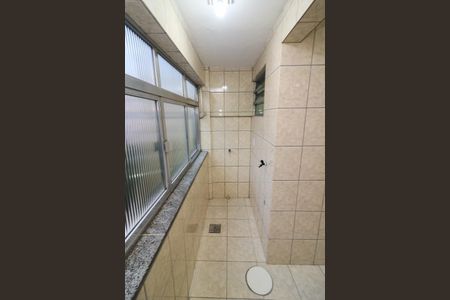 Apartamento à venda com 42m², 1 quarto e sem vaga Apartamento à venda com 42m², 1 quarto e sem vagaCozinha e Área de Serviço