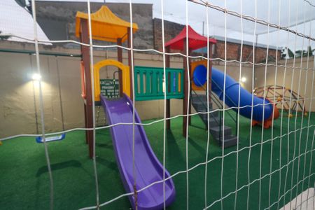 Apartamento à venda com 42m², 1 quarto e sem vaga Apartamento à venda com 42m², 1 quarto e sem vagaÁrea comum - Playground