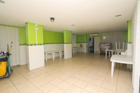 Apartamento à venda com 42m², 1 quarto e sem vaga Apartamento à venda com 42m², 1 quarto e sem vagaÁrea comum - Salão de festas