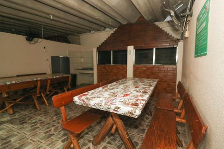 Apartamento à venda com 42m², 1 quarto e sem vaga Apartamento à venda com 42m², 1 quarto e sem vagaÁrea comum - Churrasqueira