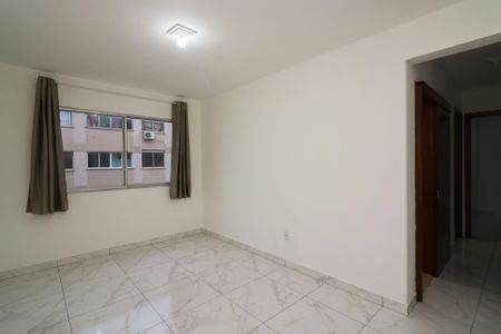 Apartamento à venda com 42m², 1 quarto e sem vaga Apartamento à venda com 42m², 1 quarto e sem vagaSala