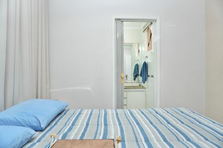 Apartamento à venda com 81m², 3 quartos e 1 vaga Apartamento à venda com 81m², 3 quartos e 1 vagaSuíte