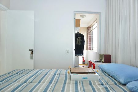 Apartamento à venda com 81m², 3 quartos e 1 vaga Apartamento à venda com 81m², 3 quartos e 1 vagaSuíte