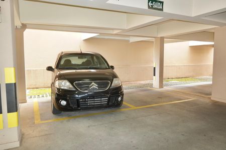 Apartamento à venda com 81m², 3 quartos e 1 vaga Apartamento à venda com 81m², 3 quartos e 1 vagaGaragem