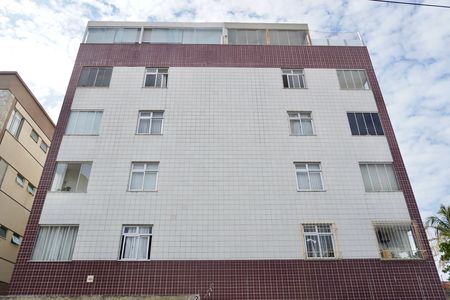 Apartamento à venda com 81m², 3 quartos e 1 vaga Apartamento à venda com 81m², 3 quartos e 1 vagaFachada do Prédio