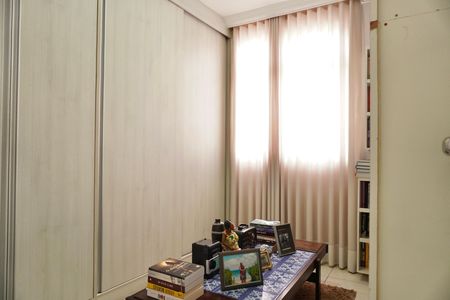Apartamento à venda com 81m², 3 quartos e 1 vaga Apartamento à venda com 81m², 3 quartos e 1 vagaQuarto 1