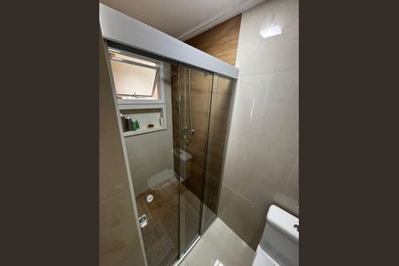 Apartamento à venda com 96m², 3 quartos e 2 vagas Apartamento à venda com 96m², 3 quartos e 2 vagasBanheiro