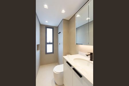 Apartamento para alugar com 145m², 3 quartos e 2 vagas Apartamento para alugar com 145m², 3 quartos e 2 vagasBanheiro da Suíte 2