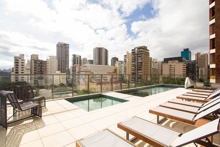 Apartamento para alugar com 145m², 3 quartos e 2 vagas Apartamento para alugar com 145m², 3 quartos e 2 vagasÁrea comum - Piscina