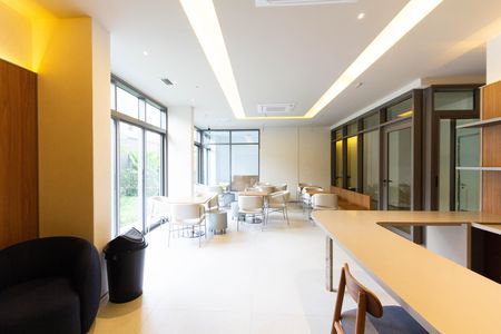 Apartamento para alugar com 145m², 3 quartos e 2 vagas Apartamento para alugar com 145m², 3 quartos e 2 vagasÁrea comum - Salão de festas
