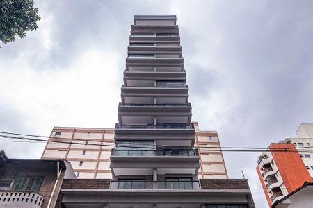Studio para alugar com 28m², 1 quarto e sem vaga Studio para alugar com 28m², 1 quarto e sem vagaFachada