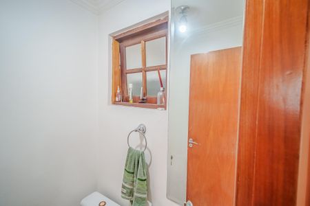 Casa de condomínio à venda com 103m², 2 quartos e 2 vagasLavabo
