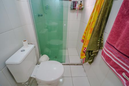Casa de condomínio à venda com 103m², 2 quartos e 2 vagasBanheiro