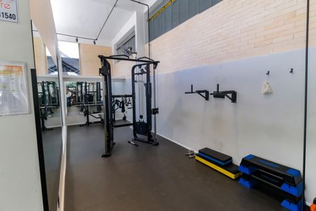 Apartamento à venda com 113m², 3 quartos e 2 vagas Apartamento à venda com 113m², 3 quartos e 2 vagasÁrea comum - Academia