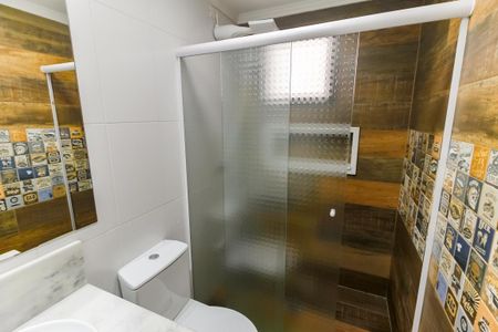Apartamento à venda com 113m², 3 quartos e 2 vagas Apartamento à venda com 113m², 3 quartos e 2 vagasBanheiro Corredor