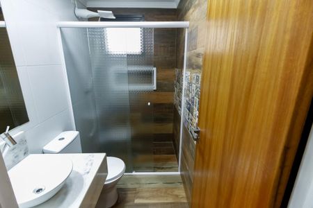 Apartamento à venda com 113m², 3 quartos e 2 vagas Apartamento à venda com 113m², 3 quartos e 2 vagasBanheiro Corredor