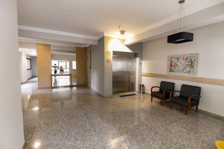 Apartamento à venda com 113m², 3 quartos e 2 vagas Apartamento à venda com 113m², 3 quartos e 2 vagasHall de entrada