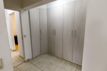 Apartamento à venda com 113m², 3 quartos e 2 vagas Apartamento à venda com 113m², 3 quartos e 2 vagasSuíte - armários