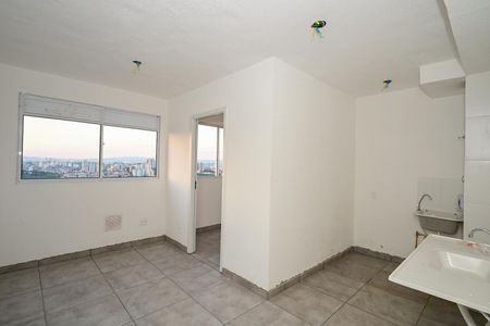 Sala de apartamento para alugar com 2 quartos, 32m² em Vila Suzana, São Paulo