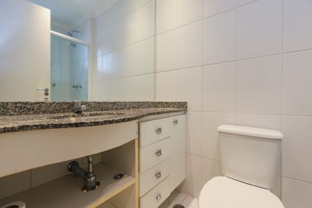Apartamento para alugar com 84m², 2 quartos e 2 vagas Apartamento para alugar com 84m², 2 quartos e 2 vagasBanheiro da Suíte
