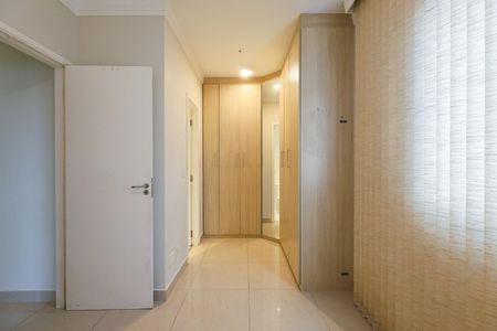 Apartamento para alugar com 84m², 2 quartos e 2 vagas Apartamento para alugar com 84m², 2 quartos e 2 vagasSuíte