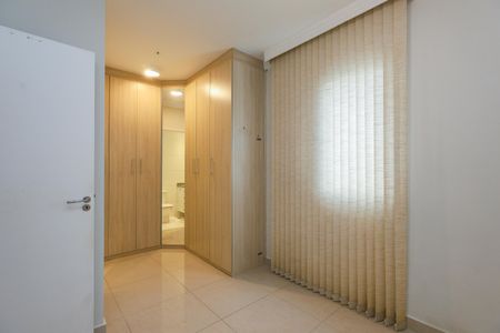 Apartamento para alugar com 84m², 2 quartos e 2 vagas Apartamento para alugar com 84m², 2 quartos e 2 vagasSuíte