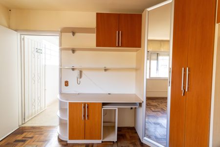Studio à venda com 30m², 1 quarto e sem vaga Studio à venda com 30m², 1 quarto e sem vagaSala/Quarto