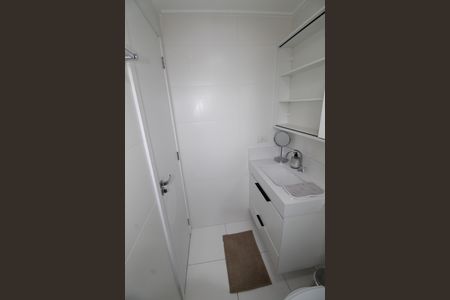 Apartamento para alugar com 54m², 2 quartos e 1 vagaBanheiro da Suíte 1