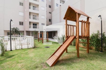 Apartamento para alugar com 42m², 2 quartos e 1 vaga Apartamento para alugar com 42m², 2 quartos e 1 vagaÁrea comum - Playground