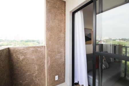 Studio à venda com 27m², 1 quarto e sem vaga Studio à venda com 27m², 1 quarto e sem vagaVaranda