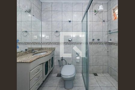 Casa à venda com 460m², 3 quartos e 2 vagas Casa à venda com 460m², 3 quartos e 2 vagasBanheiro